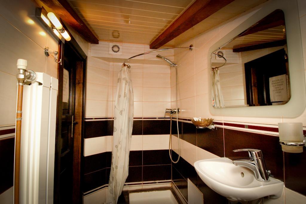 Hotel Zara Roman Pokoj fotografie